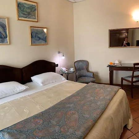 Hotel De Prati 3*
